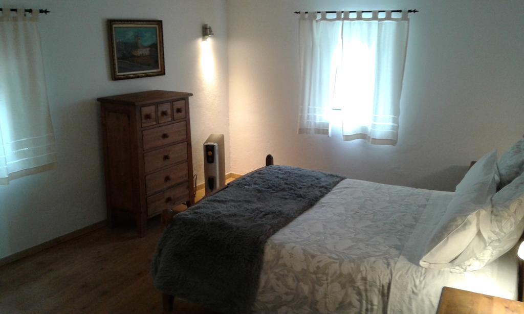 Typical Small House Near Lisbon オエイラス 部屋 写真